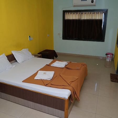Hotel Umesh ดามัน ภายนอก รูปภาพ