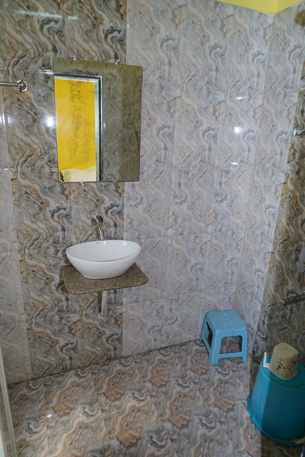 Hotel Umesh ดามัน ภายนอก รูปภาพ